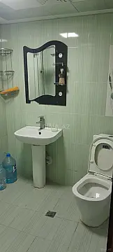 Kirayə verilir 2 otaqlı mənzil 68 m²