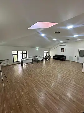 Kirayə verilir 1 otaqlı ofis 50 m²