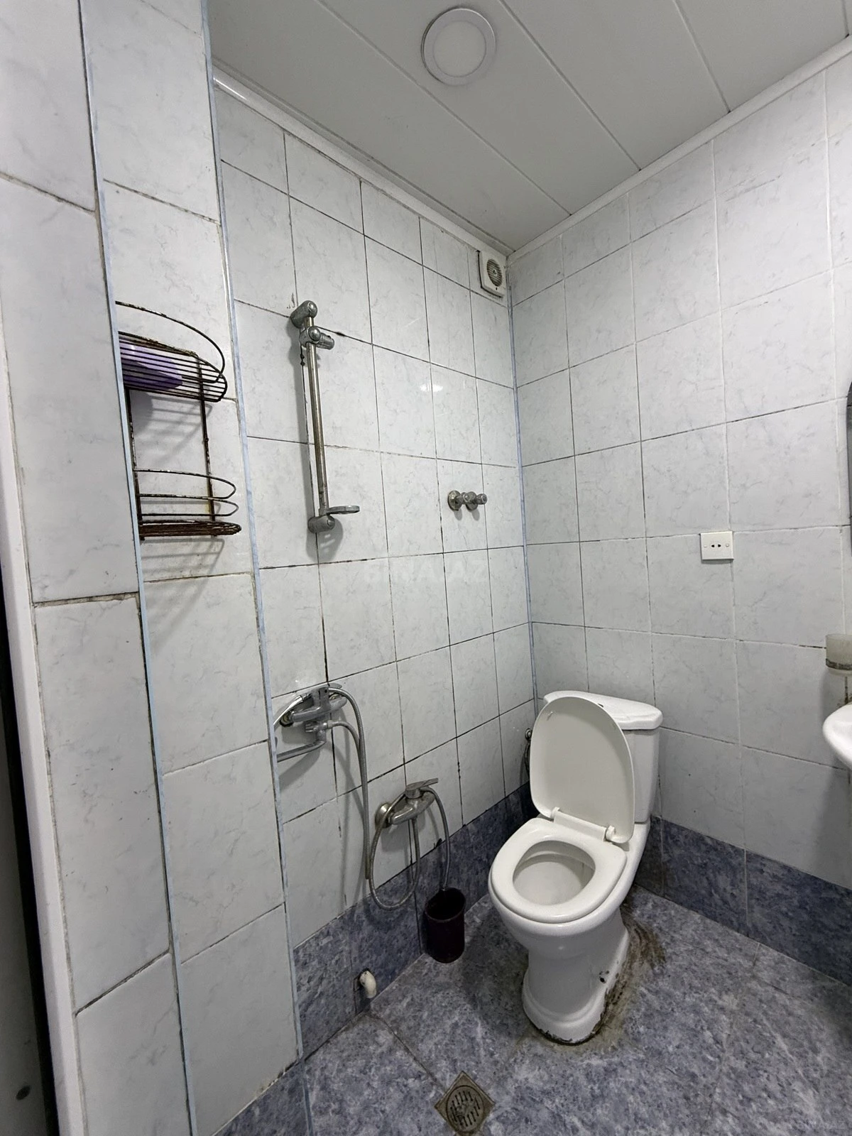 Kirayə verilir 2 otaqlı mənzil 80 m²