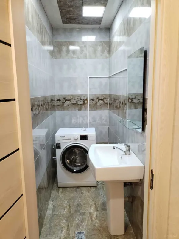 Kirayə verilir 3 otaqlı mənzil 120 m²