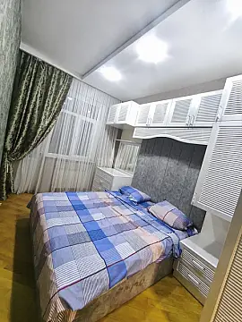 Satılır 2 otaqlı mənzil 70 m²