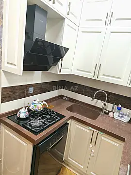 Satılır 2 otaqlı mənzil 70 m²