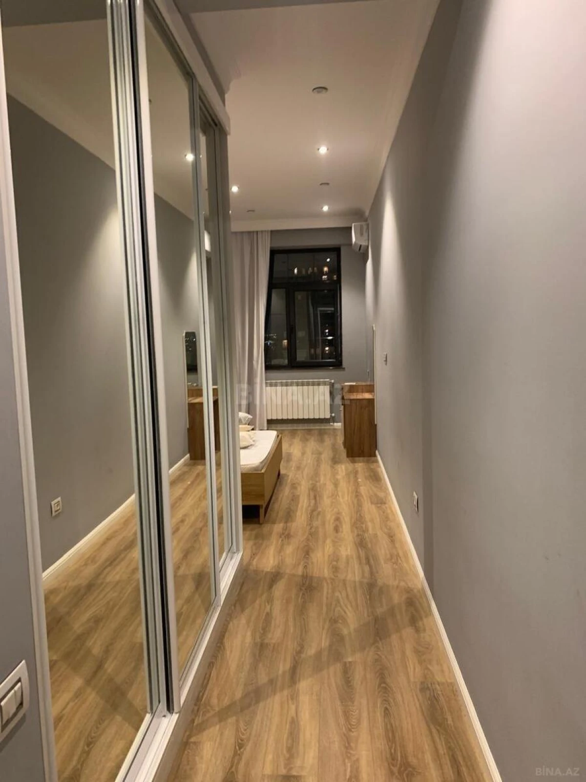 Kirayə verilir 3 otaqlı mənzil 140 m²