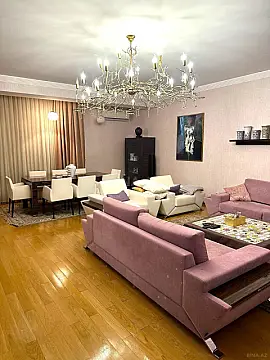 Satılır 4 otaqlı mənzil 210 m² — Bakı, Yasamal 4 otaq 210.00 m²