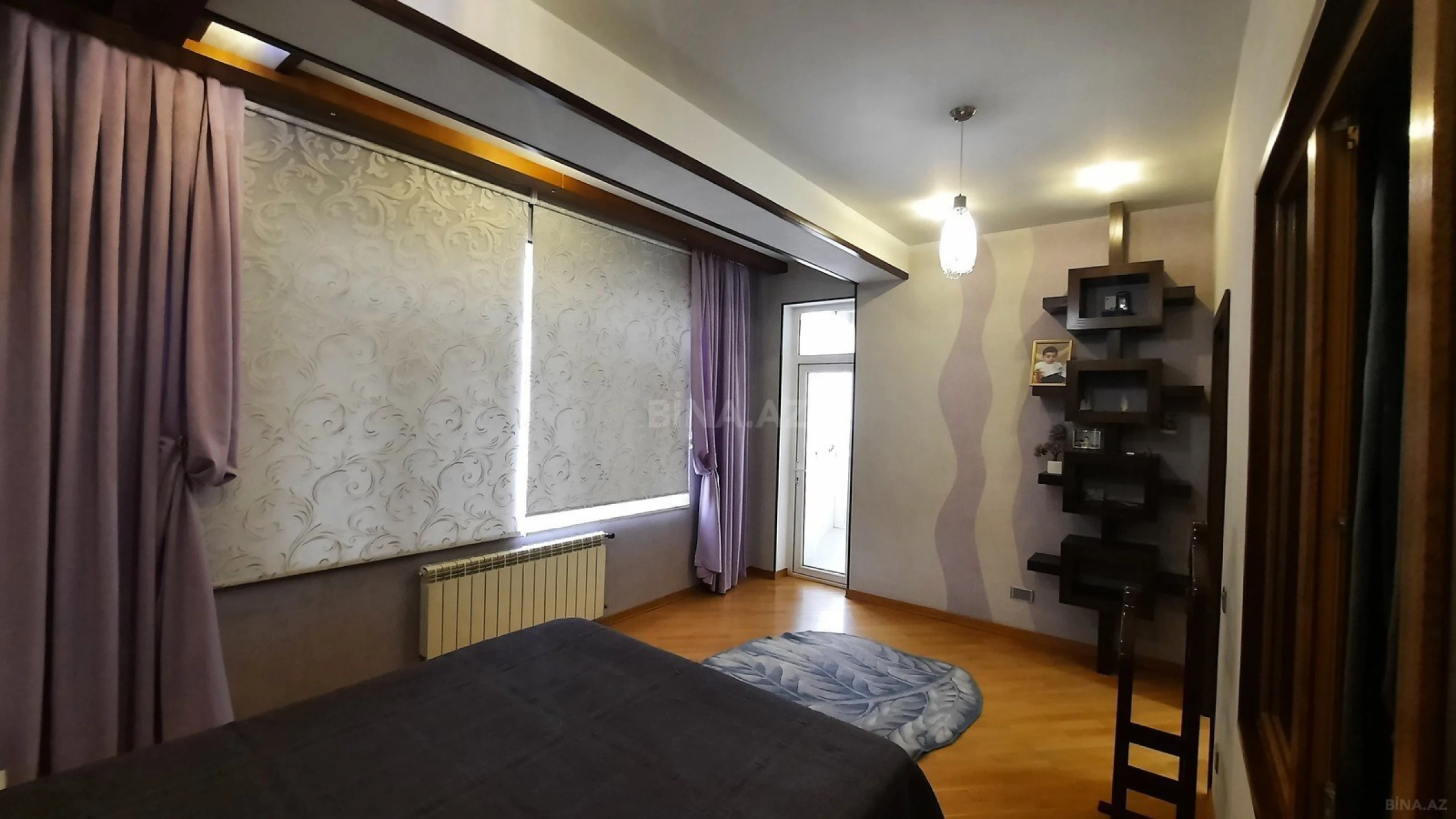 Satılır 4 otaqlı mənzil 175 m²