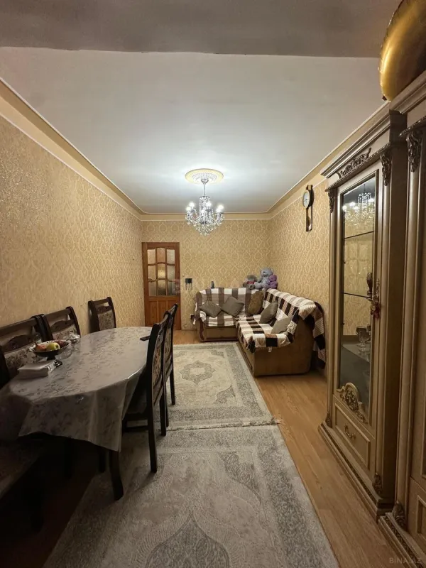 Satılır 2 otaqlı mənzil 45 m²