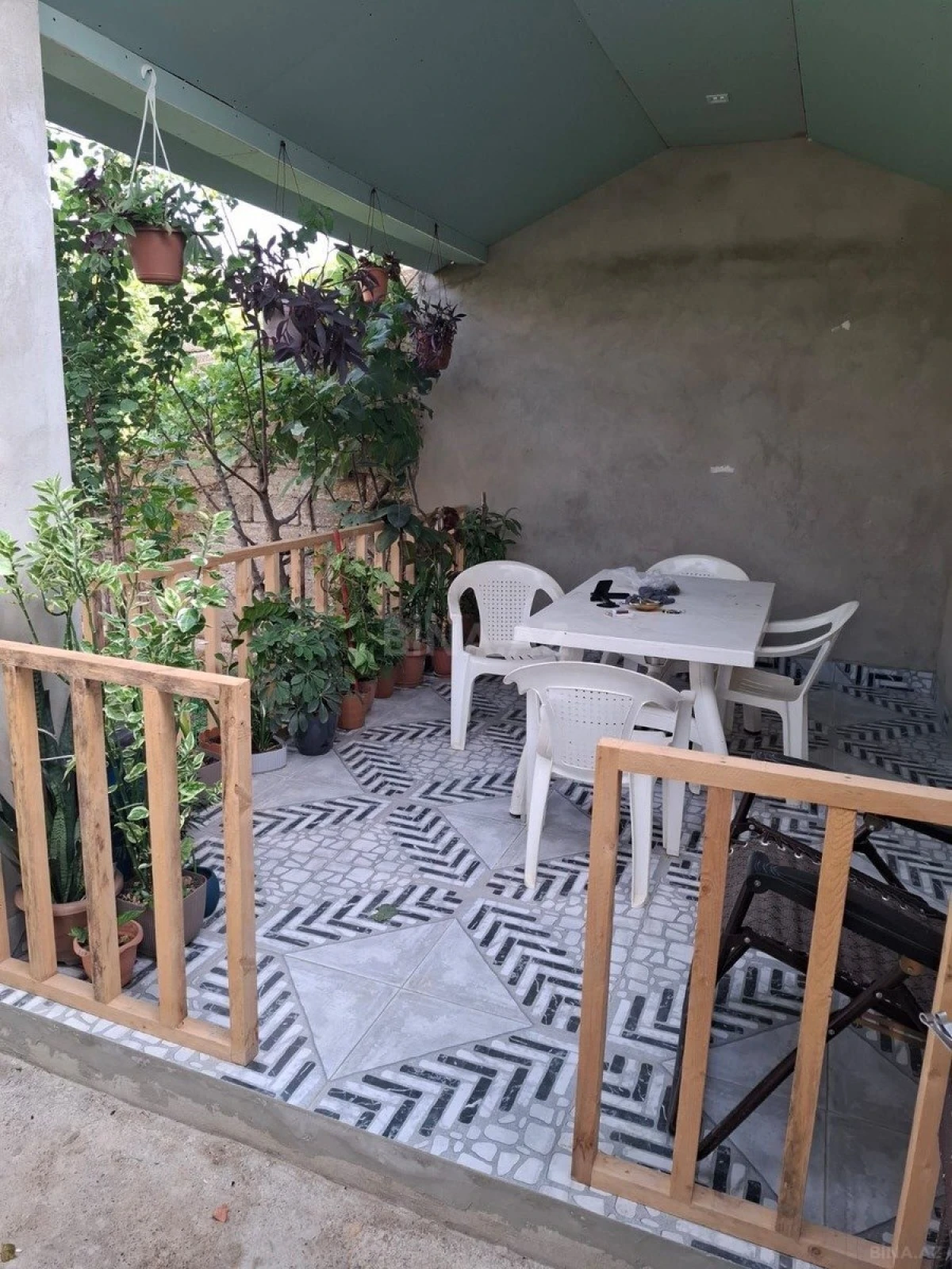 Satılır 4 otaqlı həyət evi 150 m²