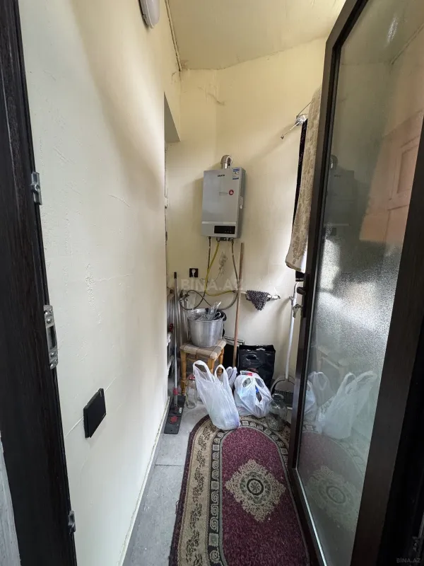 Satılır 4 otaqlı mənzil 100 m²