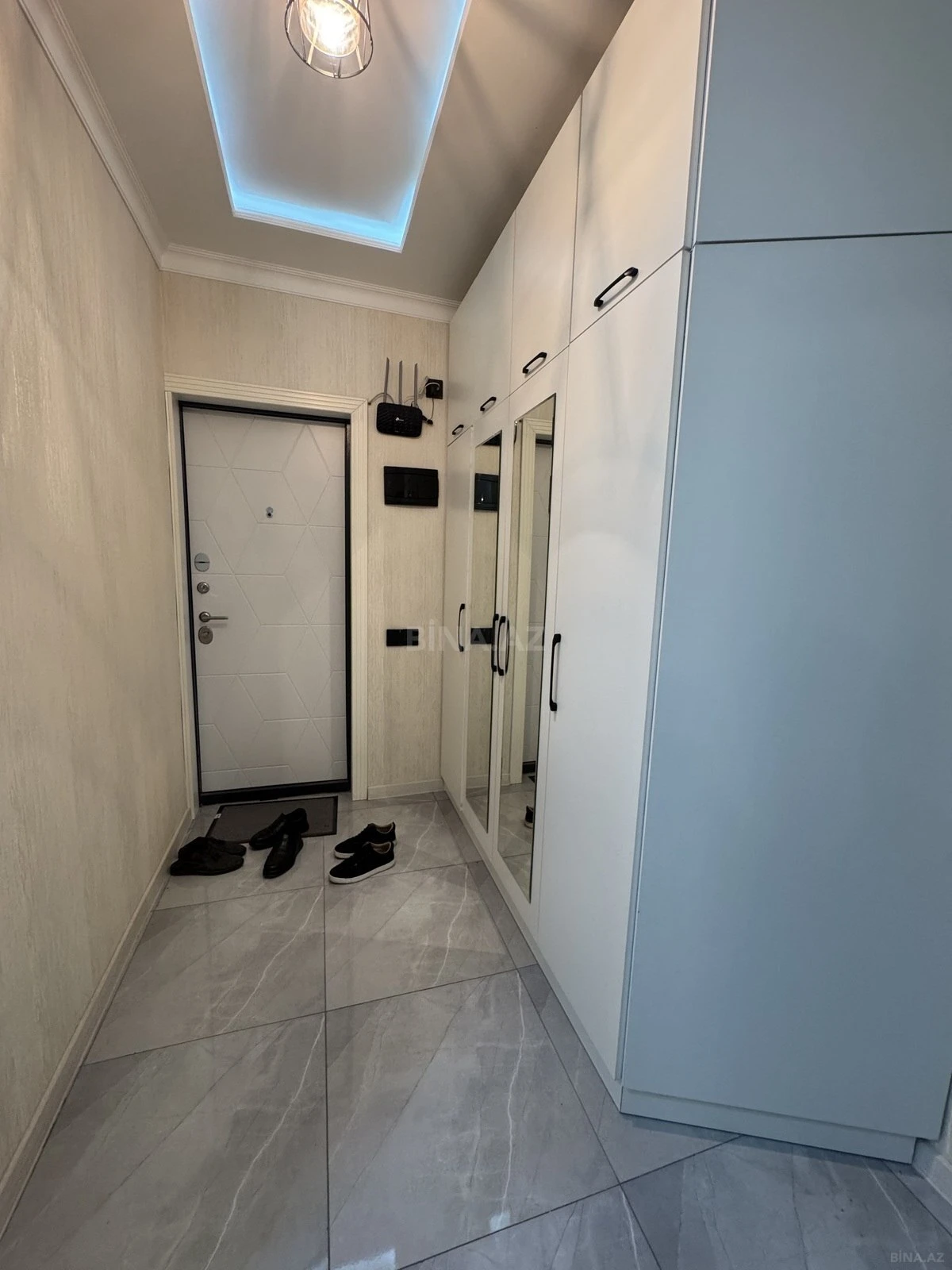 Satılır 4 otaqlı mənzil 100 m²