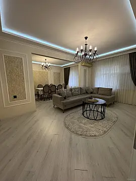 Satılır 4 otaqlı mənzil 100 m²