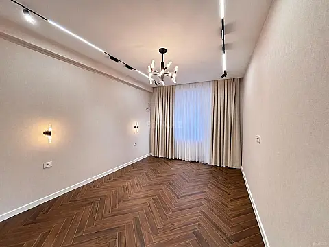 Satılır 3 otaqlı mənzil 140 m² — Bakı, Qaraçuxur 3 otaq 140.00 m²