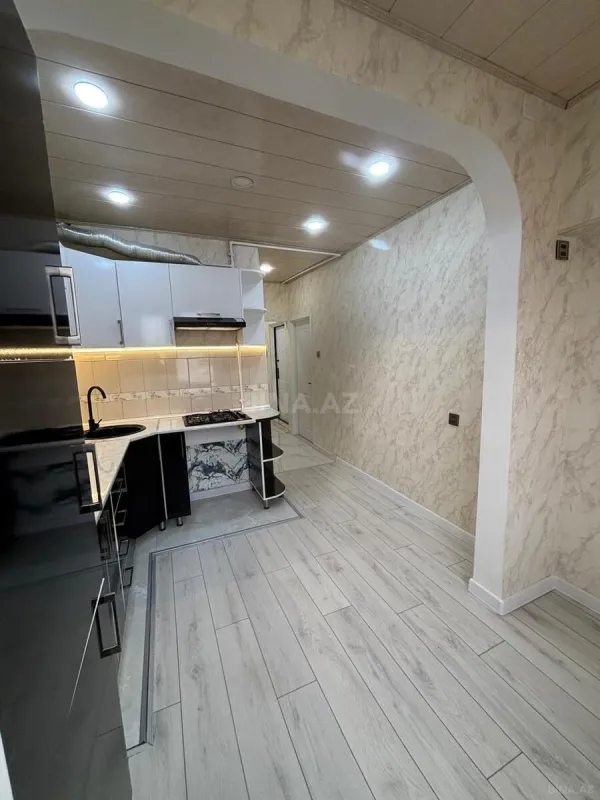 Satılır 2 otaqlı mənzil 55 m²