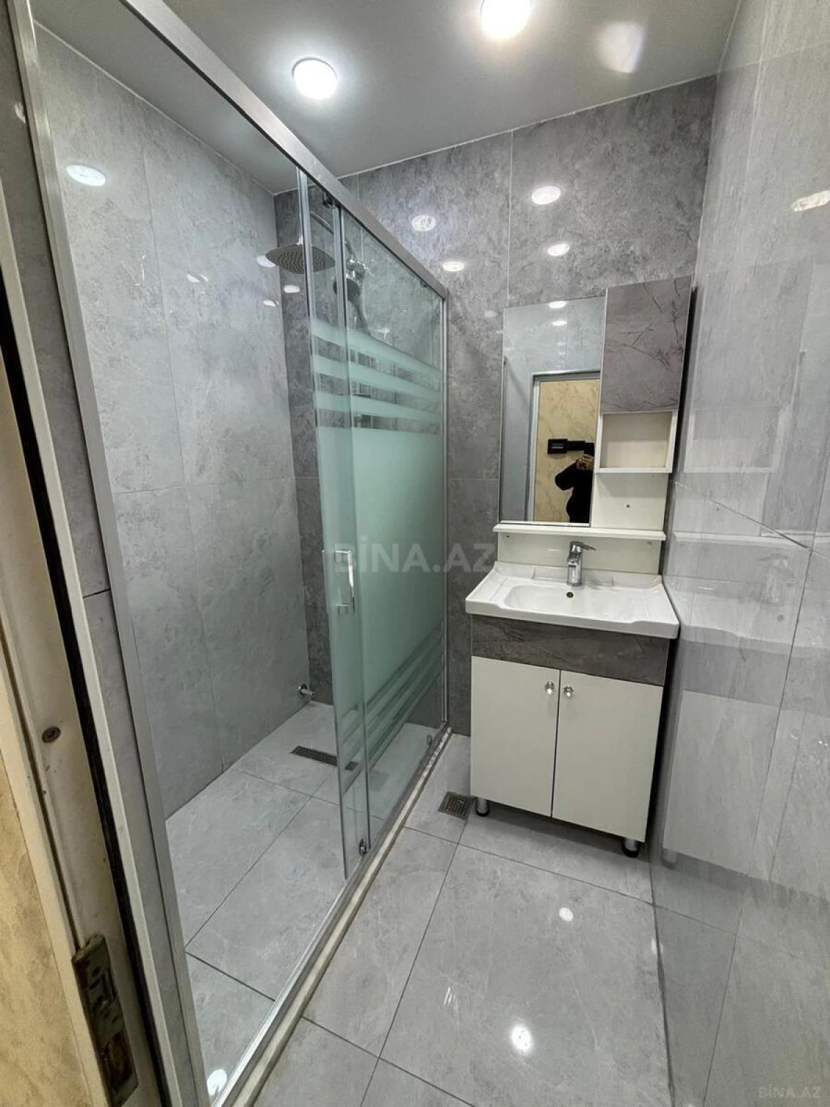 Satılır 2 otaqlı mənzil 55 m²
