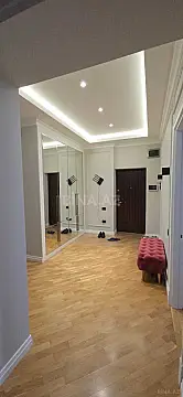 Satılır 3 otaqlı mənzil 125 m²