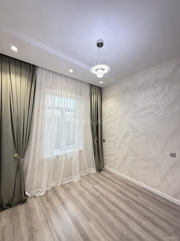 Satılır 4 otaqlı həyət evi 105 m²