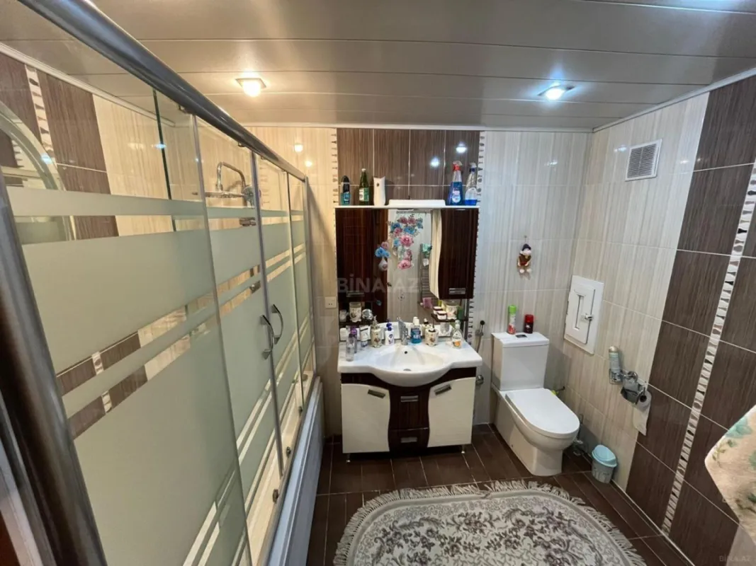 Kirayə verilir 2 otaqlı mənzil 70 m²