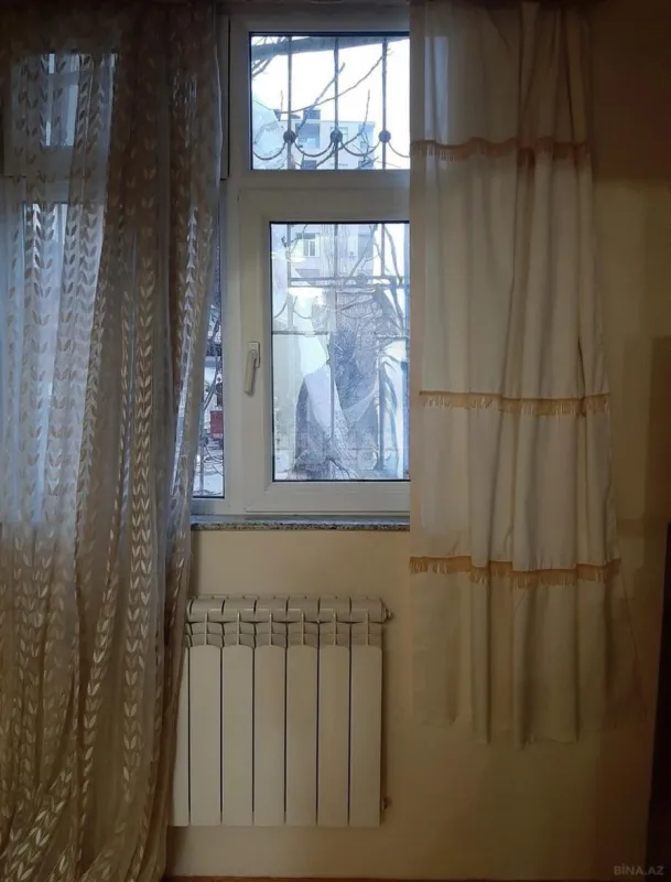 Satılır 2 otaqlı mənzil 65 m²