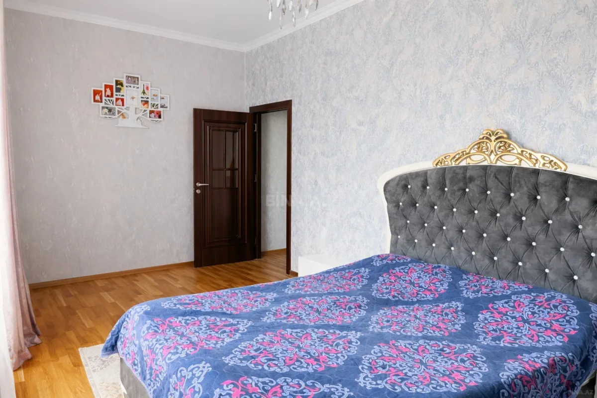 Satılır 3 otaqlı mənzil 110 m²