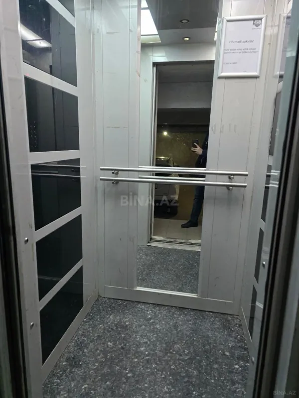 Satılır 3 otaqlı mənzil 95 m²