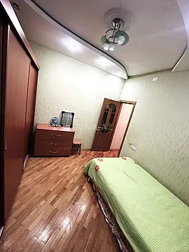 Satılır 3 otaqlı mənzil 110 m²