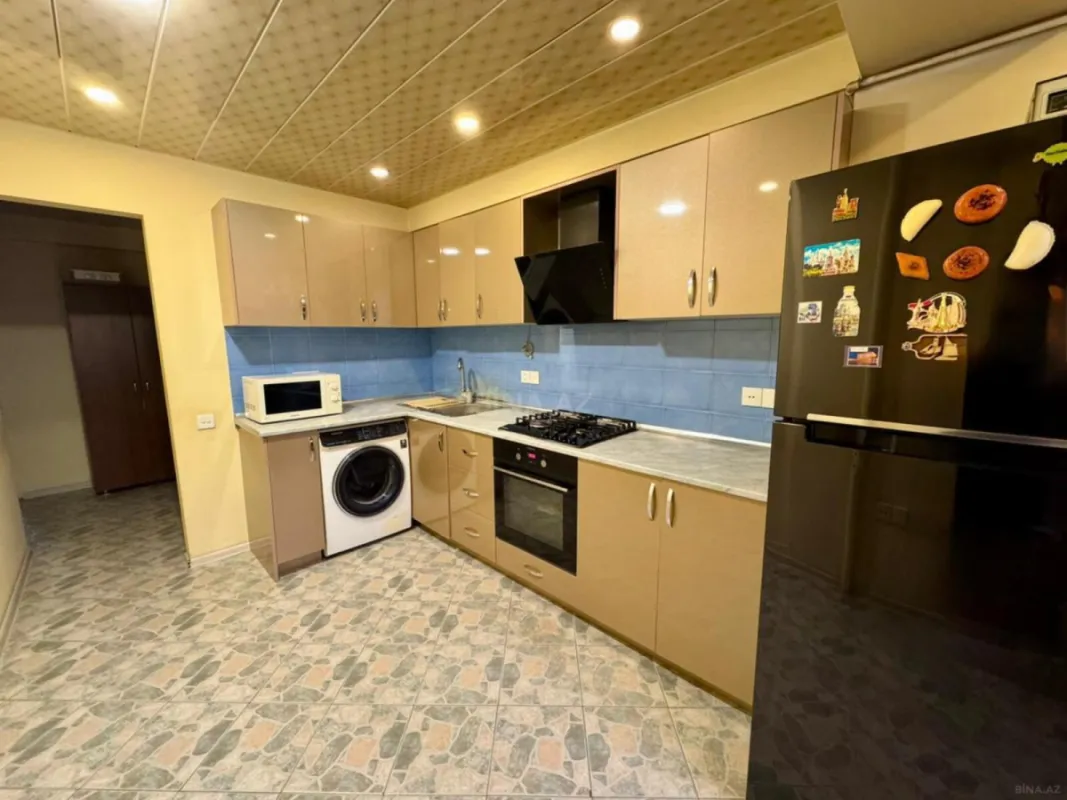 Satılır 2 otaqlı mənzil 65 m²