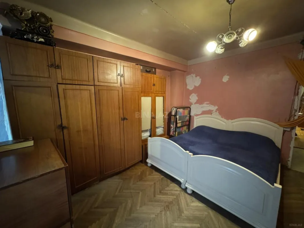 Satılır 2 otaqlı mənzil 65 m²