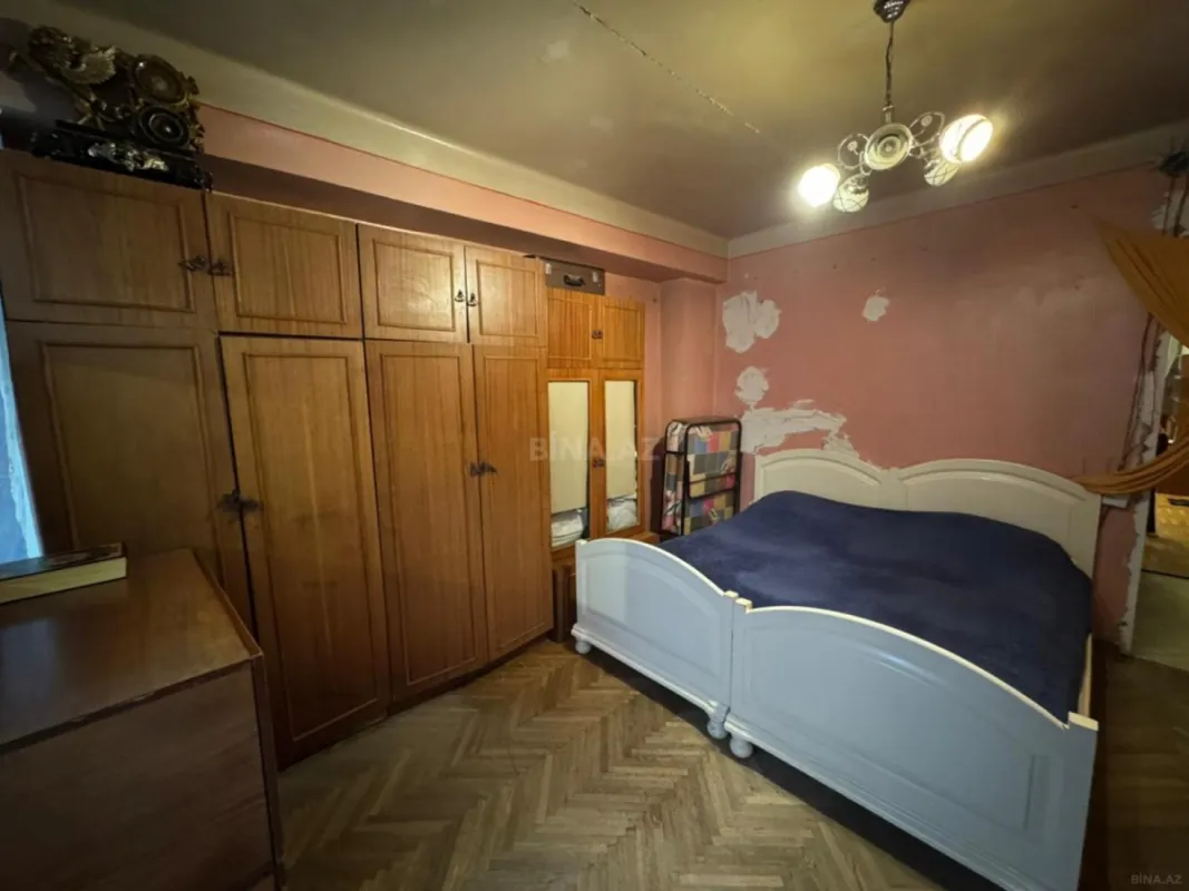 Satılır 2 otaqlı mənzil 65 m²