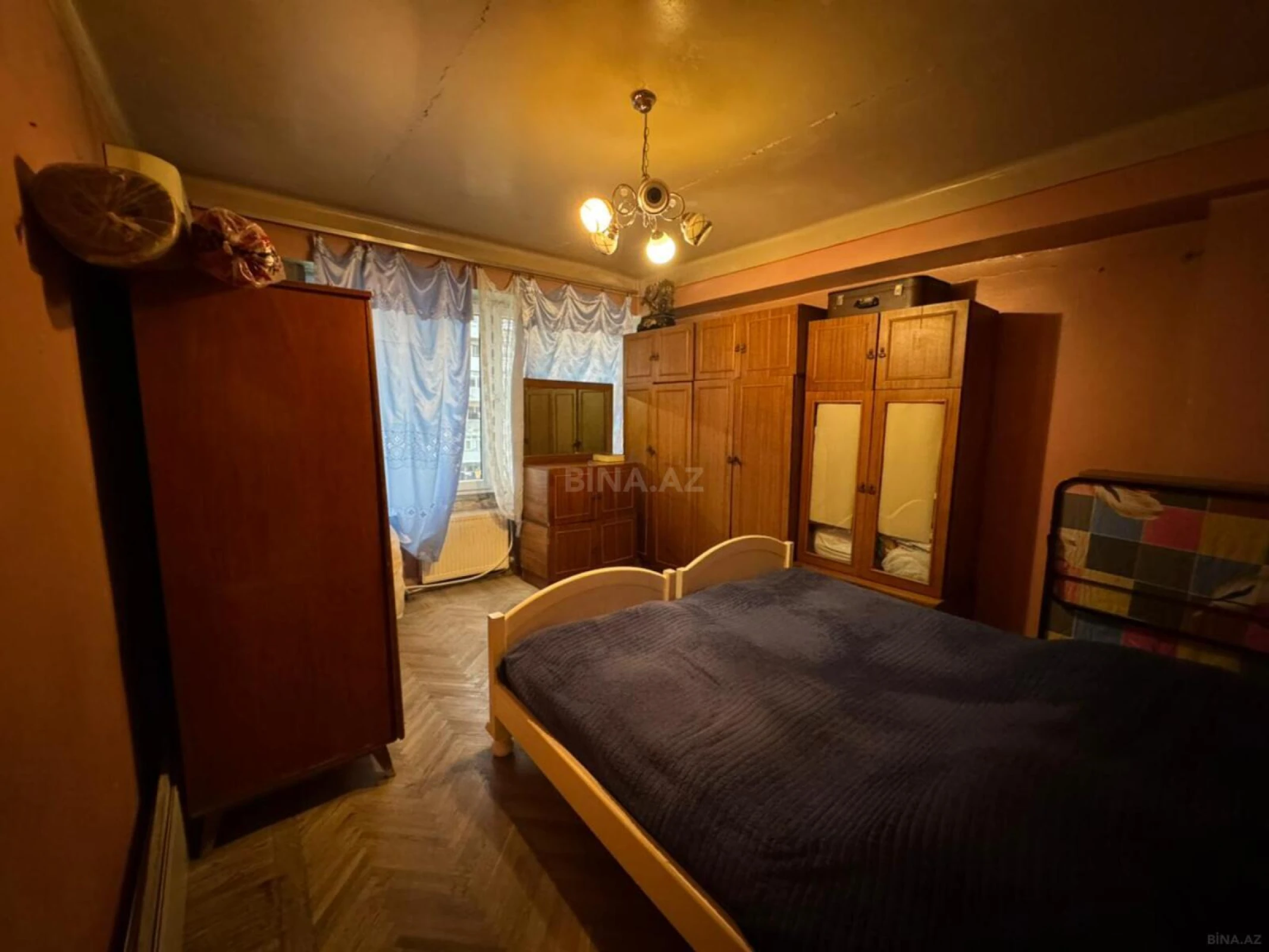 Satılır 2 otaqlı mənzil 65 m²