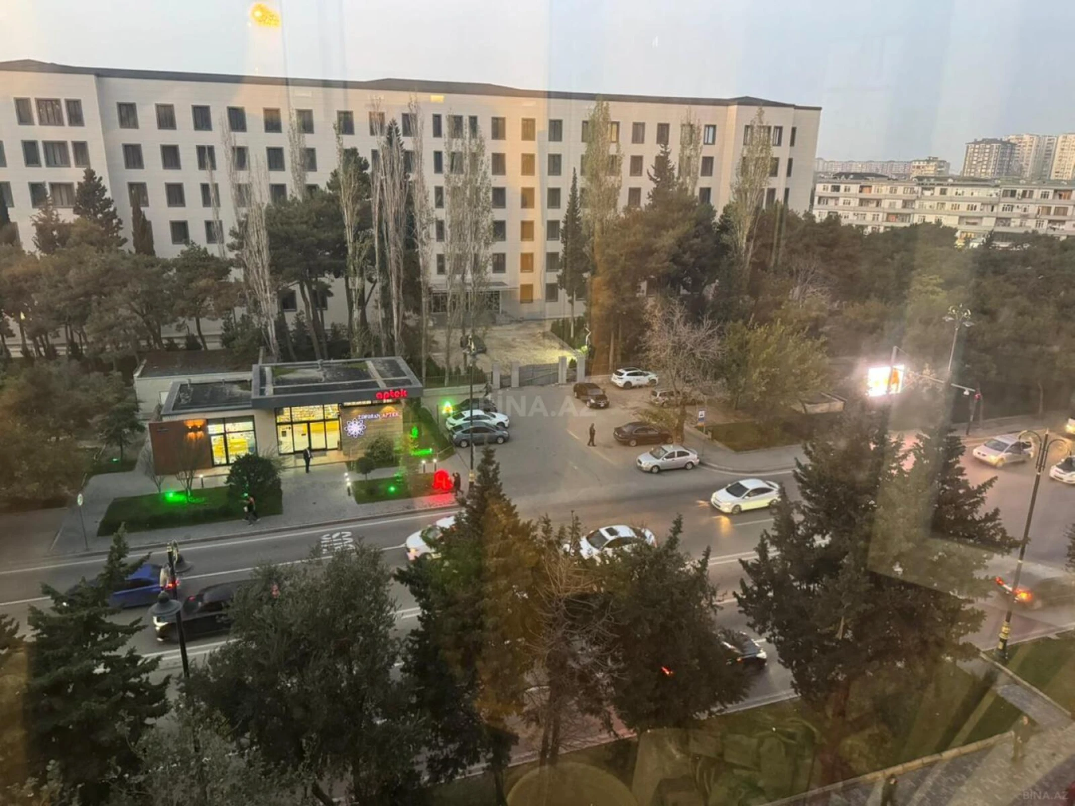 Satılır 2 otaqlı mənzil 65 m²