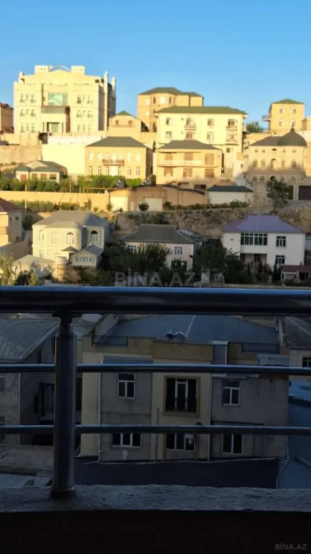 Satılır 2 otaqlı mənzil 52 m²