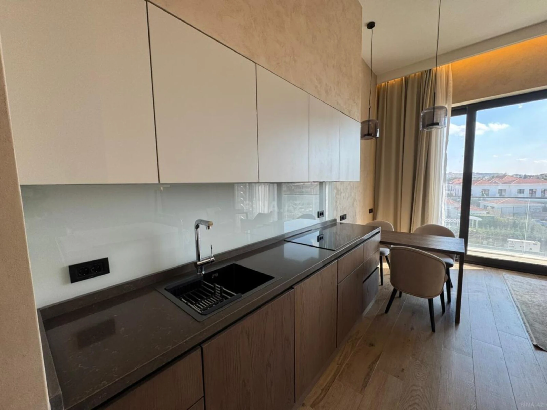 Kirayə verilir 1 otaqlı mənzil 60 m²