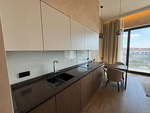 Kirayə verilir 1 otaqlı mənzil 60 m²