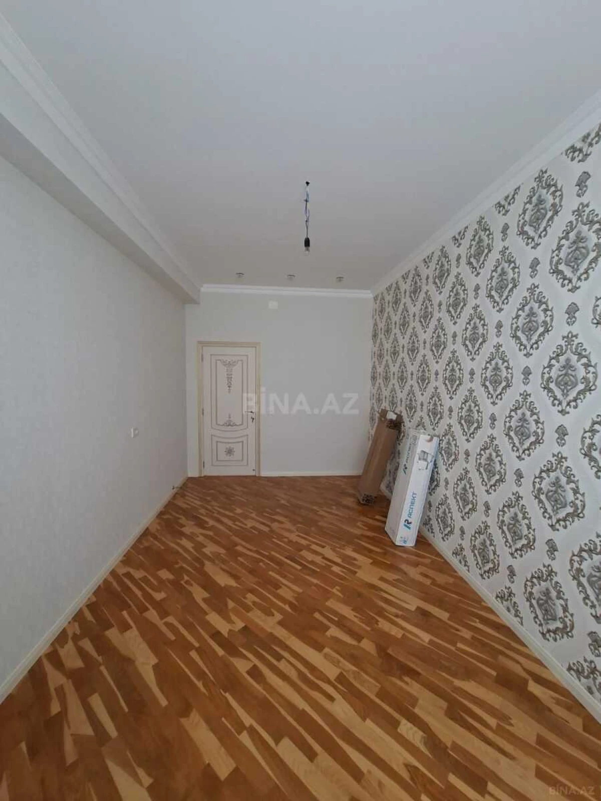 Satılır 3 otaqlı mənzil 96 m²