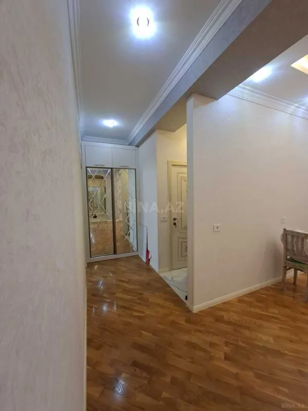 Satılır 3 otaqlı mənzil 96 m²
