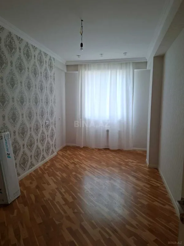 Satılır 3 otaqlı mənzil 96 m²