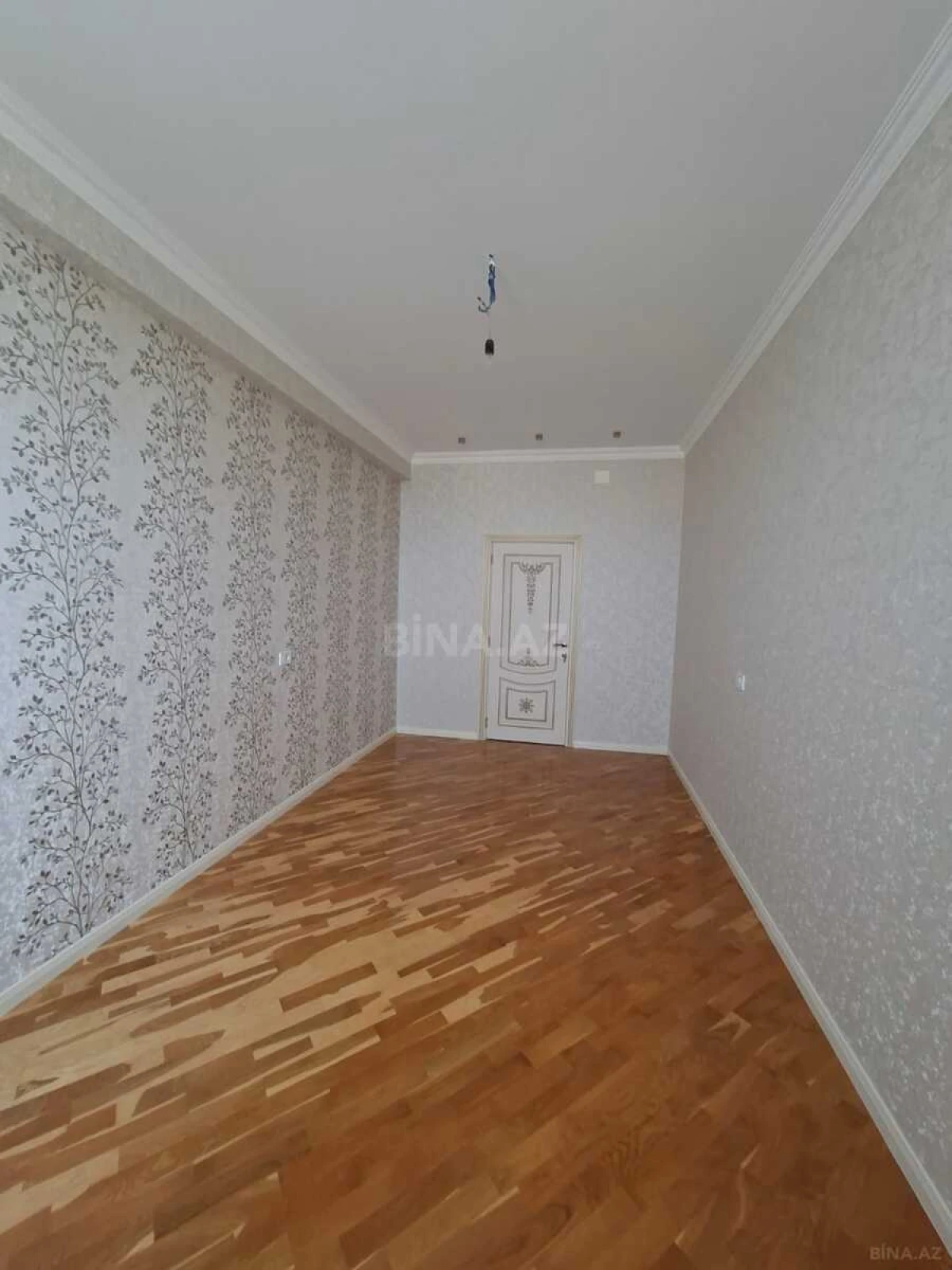 Satılır 3 otaqlı mənzil 96 m²