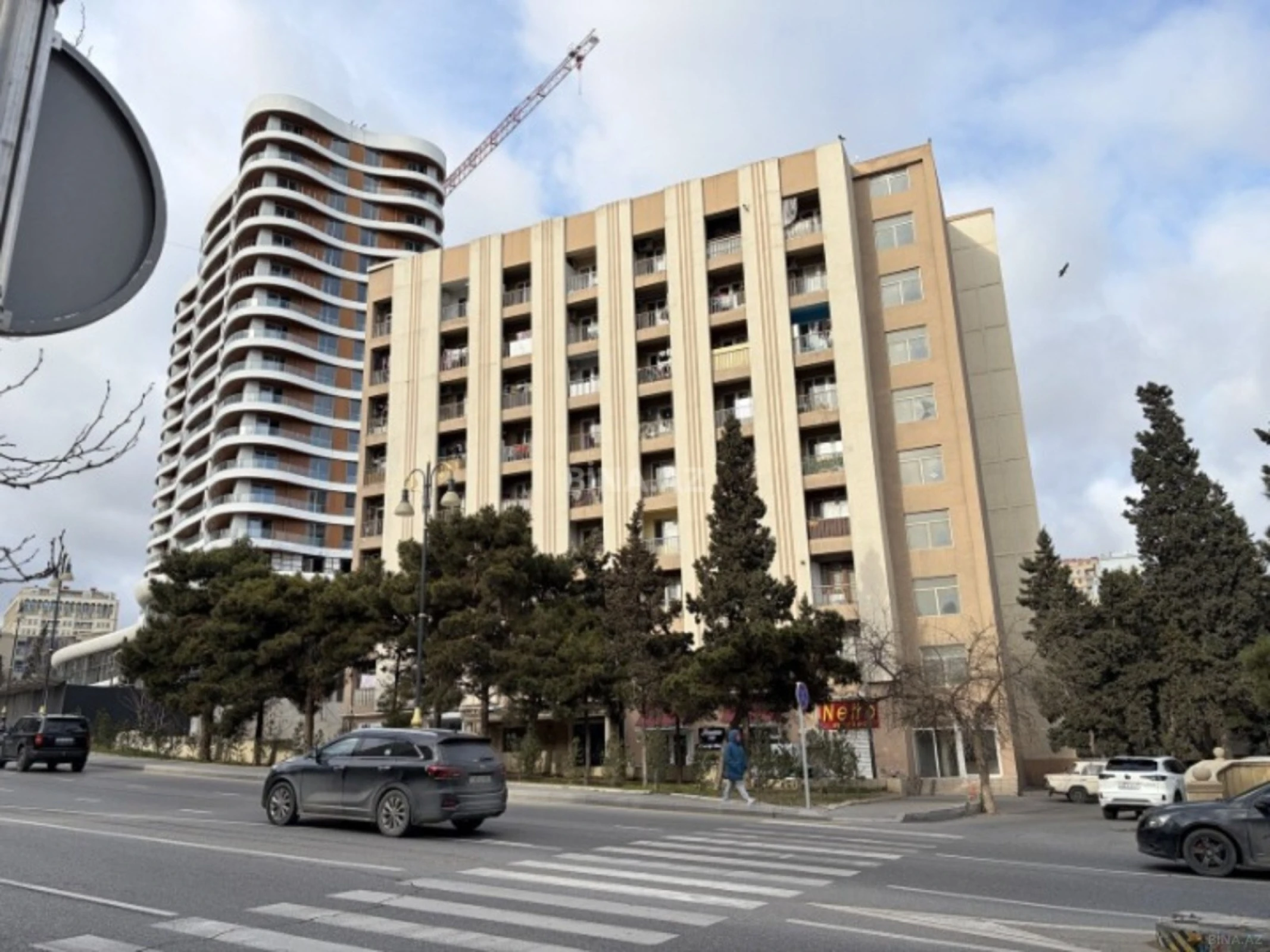 Satılır 1 otaqlı mənzil 40 m²