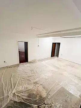 Satılır obyekt 77 m²