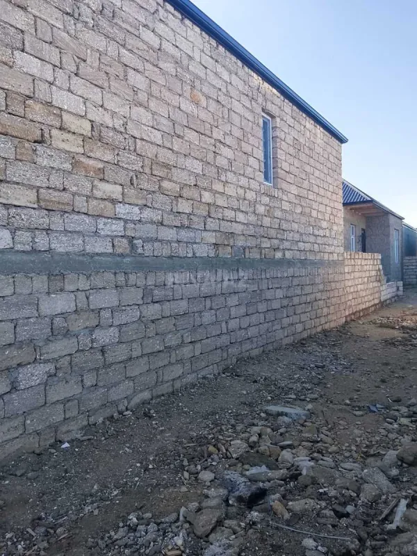 Satılır 4 otaqlı həyət evi 110 m²
