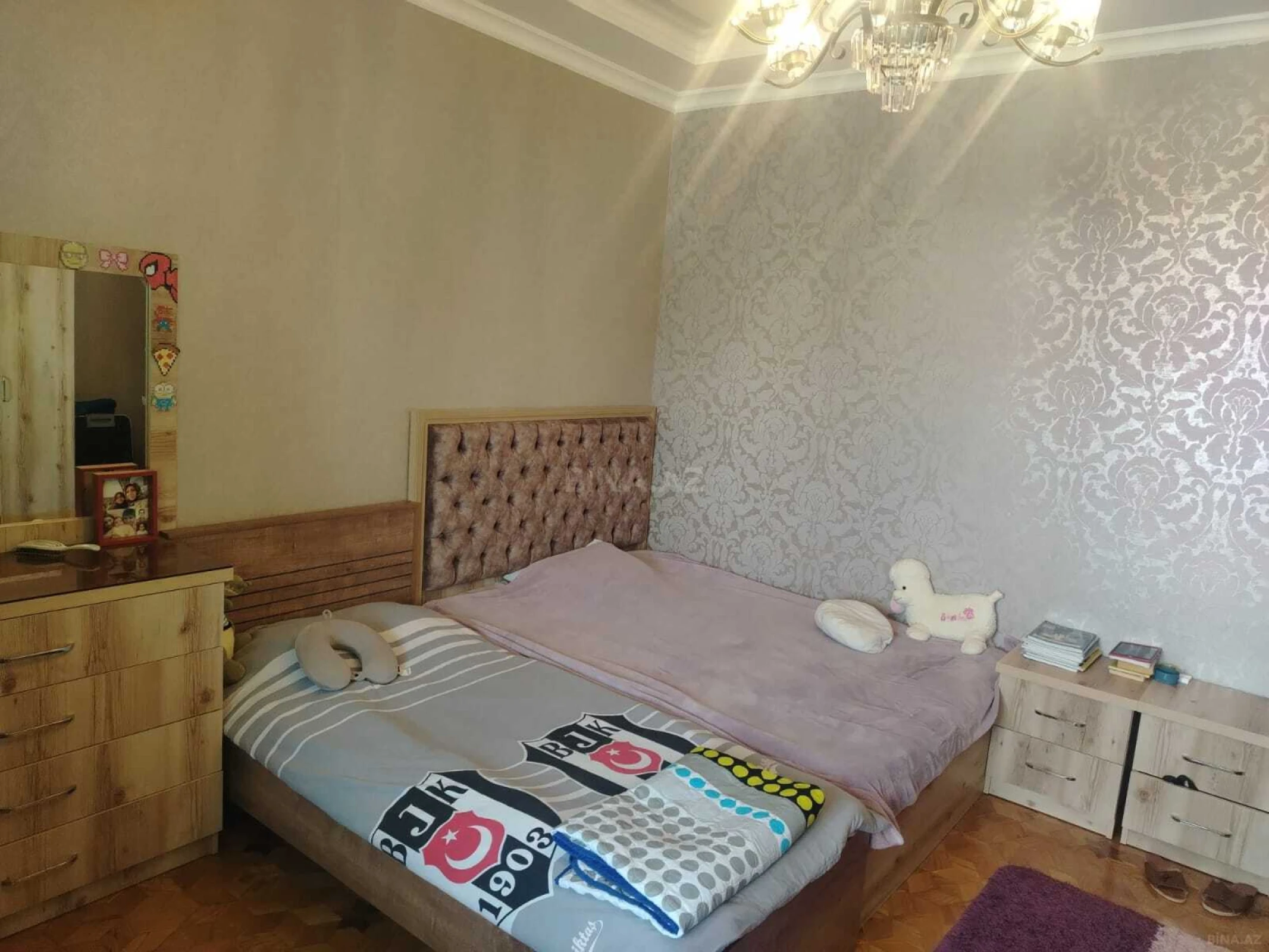 Satılır 3 otaqlı mənzil 135 m²