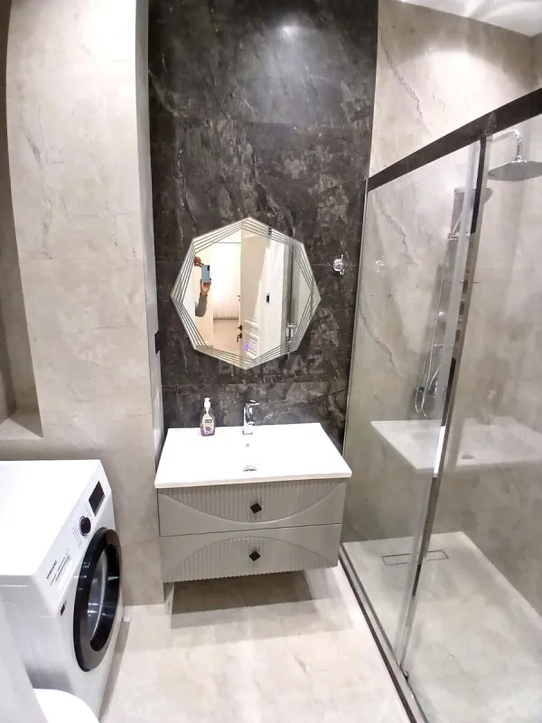 Satılır 3 otaqlı mənzil 75 m²