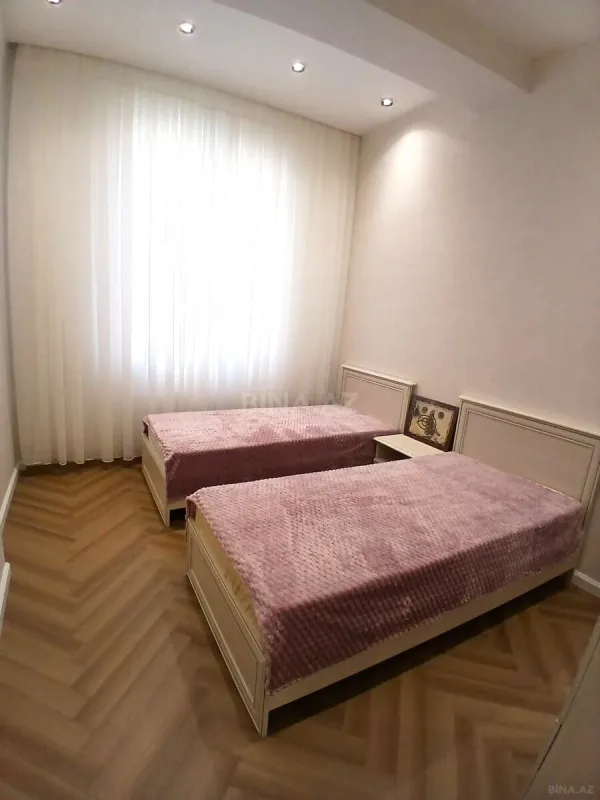 Satılır 3 otaqlı mənzil 75 m²