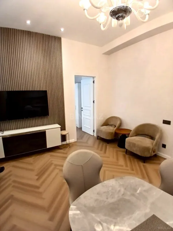 Satılır 3 otaqlı mənzil 75 m²