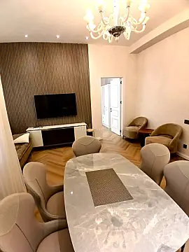 Satılır 3 otaqlı mənzil 75 m² — Bakı, 8-ci kilometr 3 otaq 75.00 m²