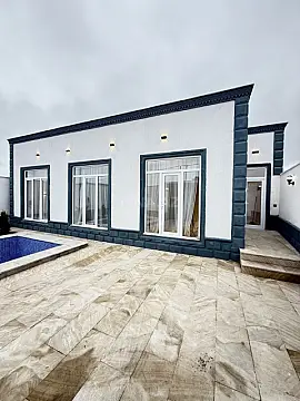 Satılır 4 otaqlı həyət evi 105 m²