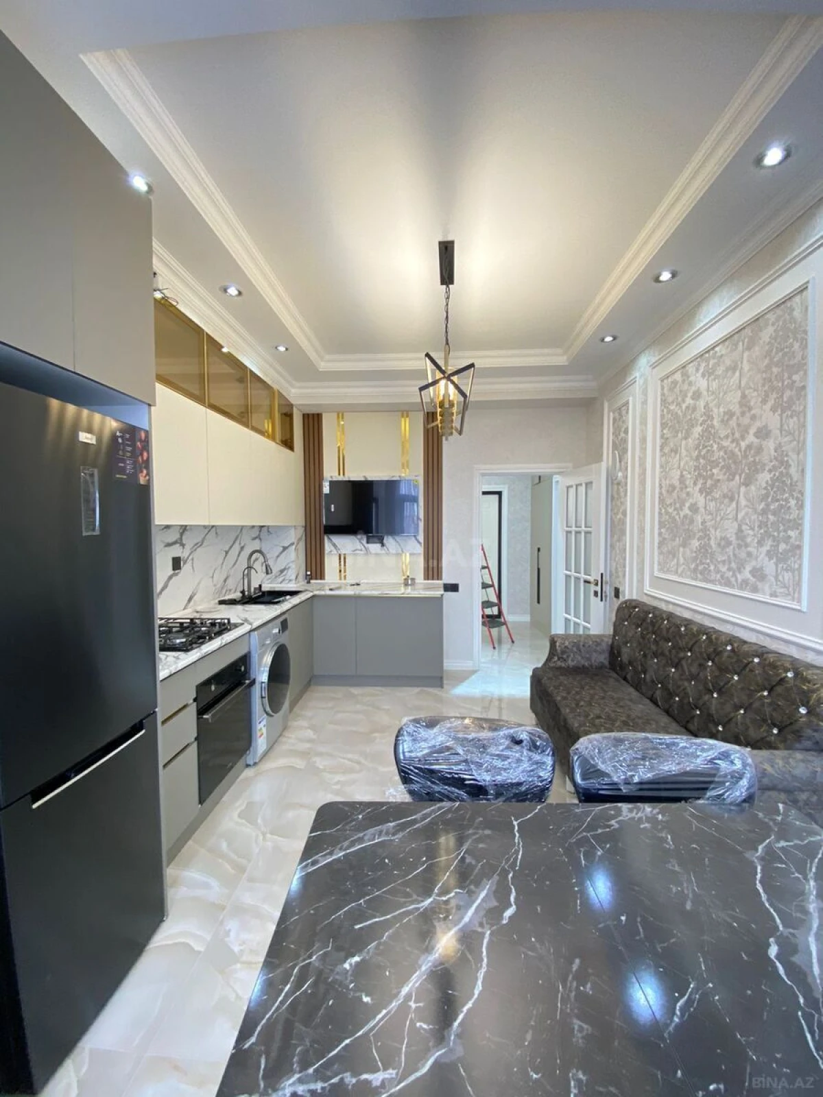 Kirayə verilir 3 otaqlı mənzil 95 m²