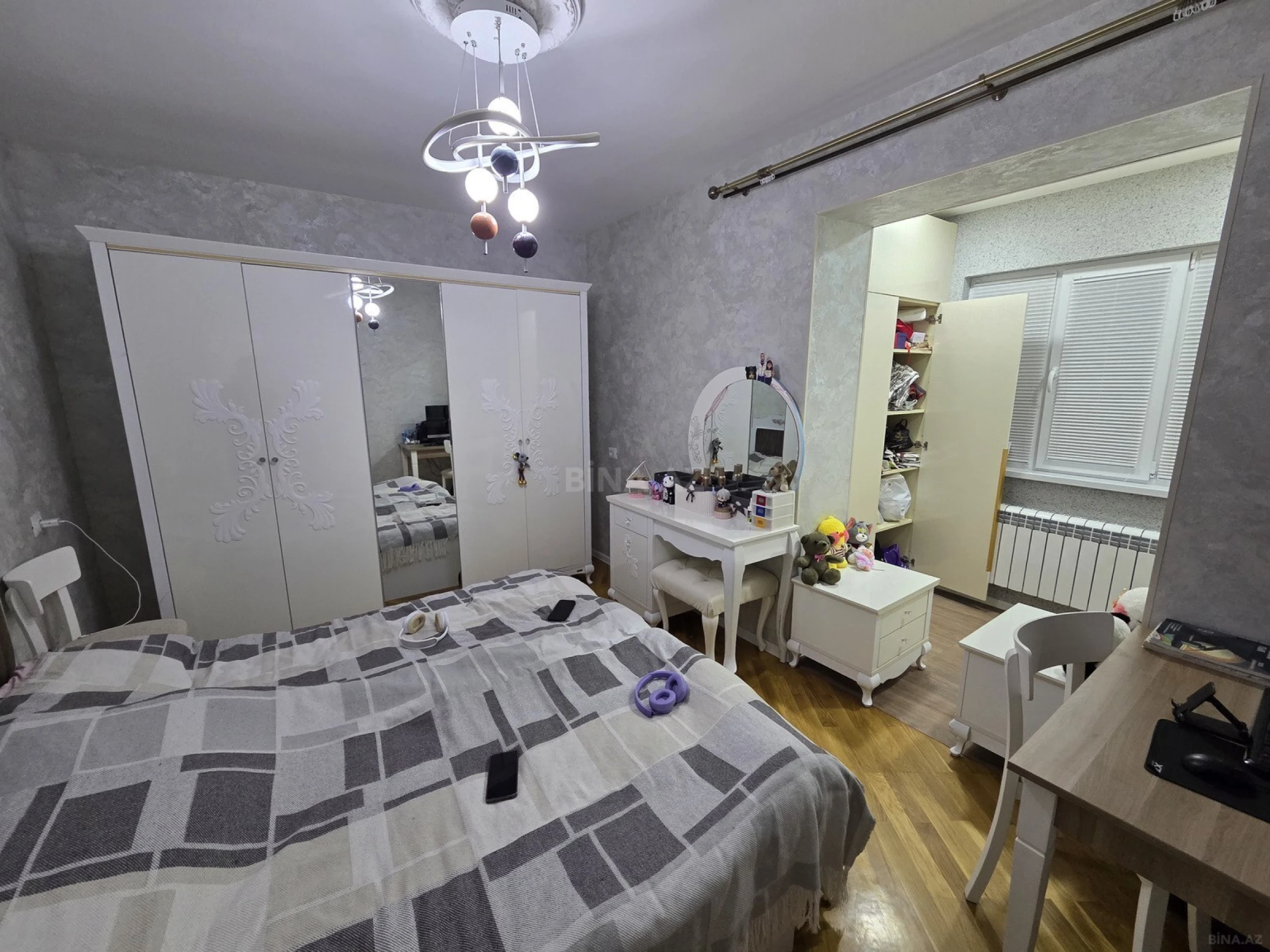 Satılır 2 otaqlı mənzil 65 m²