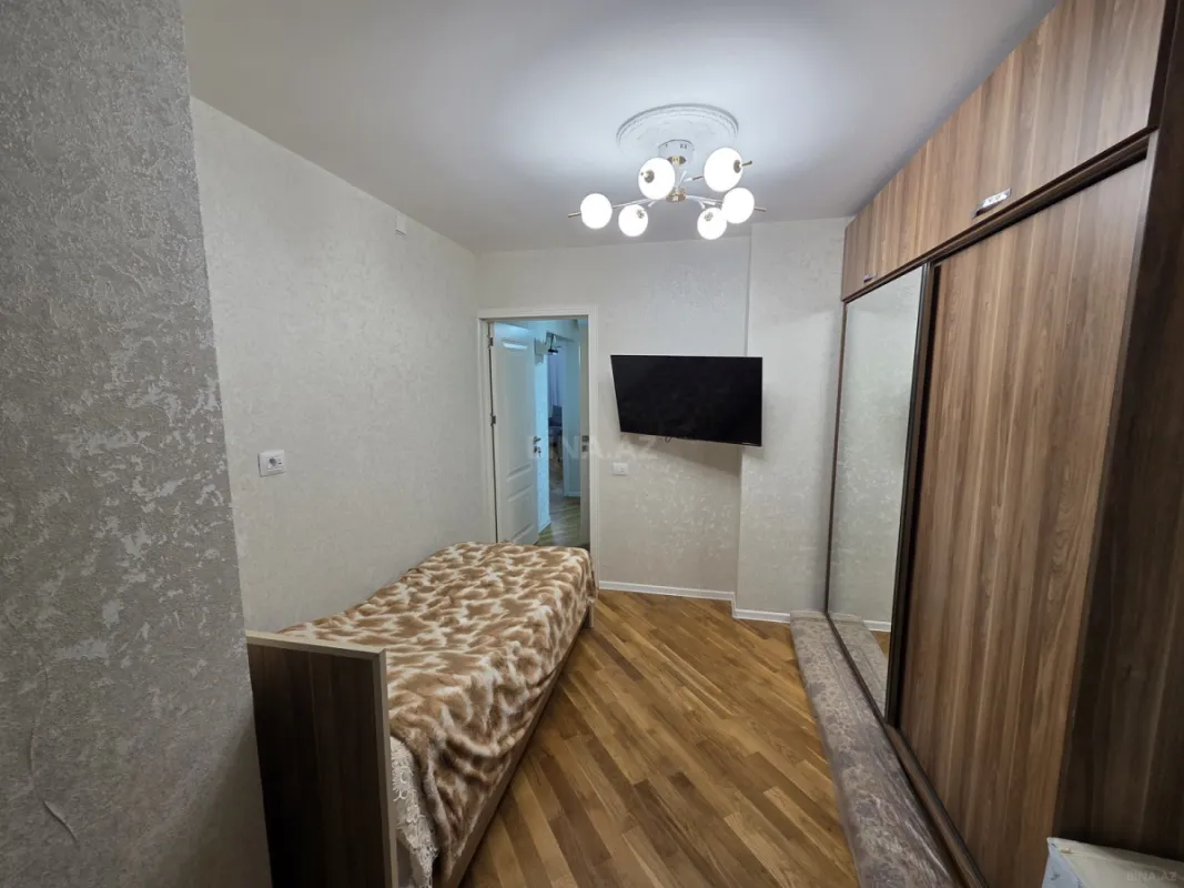 Satılır 2 otaqlı mənzil 65 m²