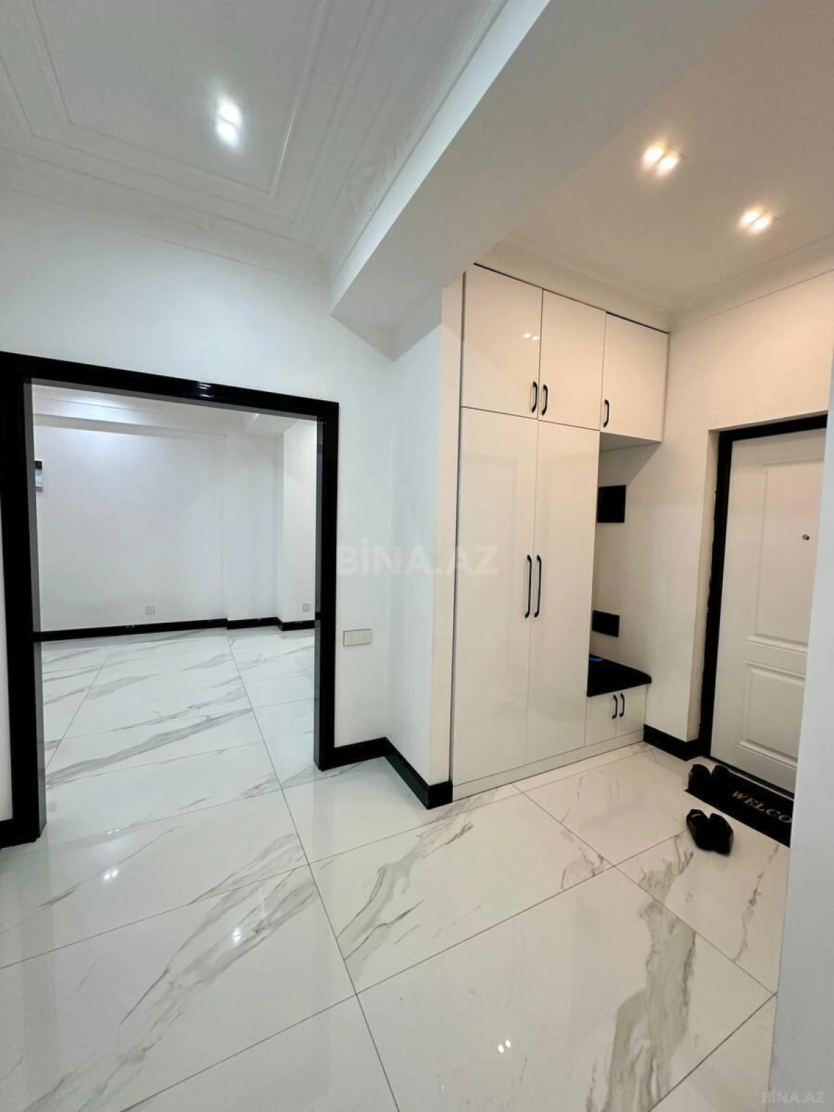 Kirayə verilir 2 otaqlı mənzil 90 m²