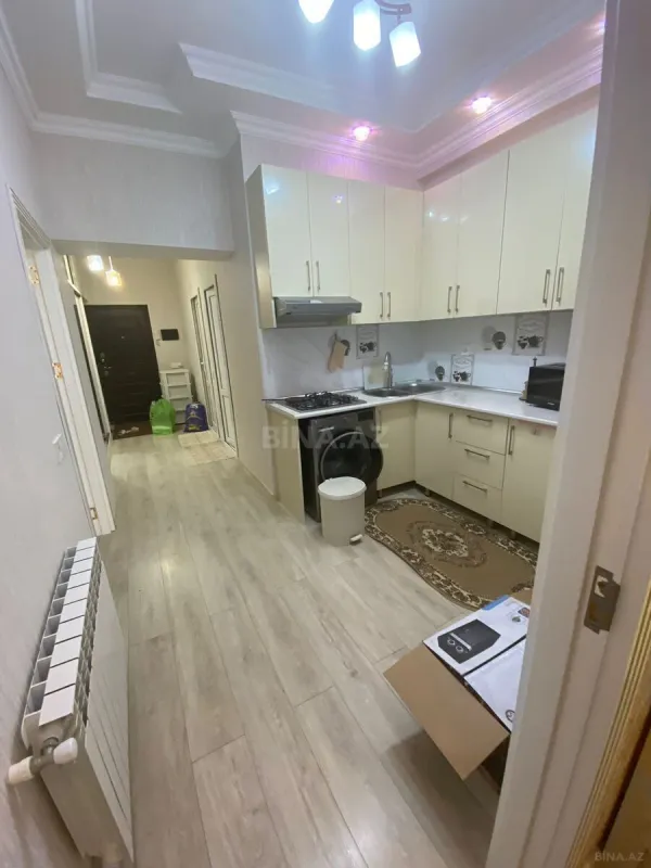 Kirayə verilir 2 otaqlı mənzil 77 m²